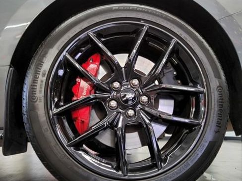 Used 2025 Ford Mustang GT Premium image 8