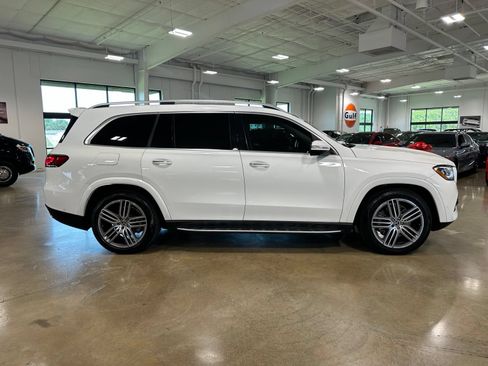 Used 2021 Mercedes-Benz GLS 450 4MATIC image 8