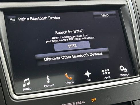 Used 2016 Lincoln MKX Select w/ Select Plus Package image 4