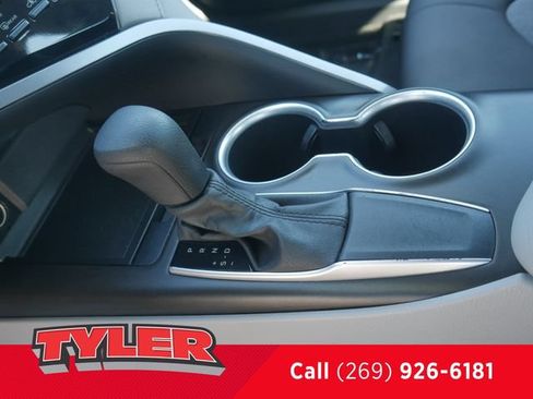 Used 2021 Toyota Camry LE FWD image 34