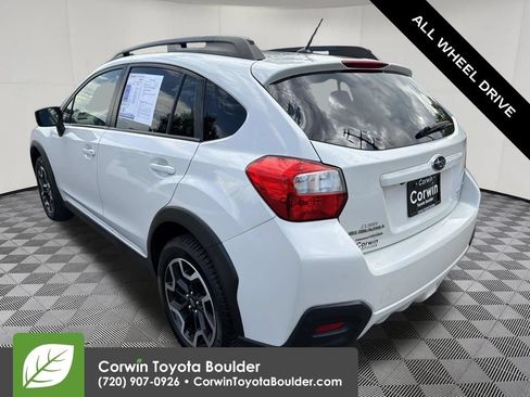 Used 2017 Subaru Crosstrek 2.0i Premium AWD/4WD image 5