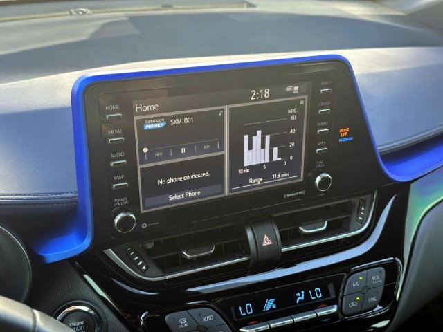 Used 2021 Toyota C-HR XLE FWD image 23