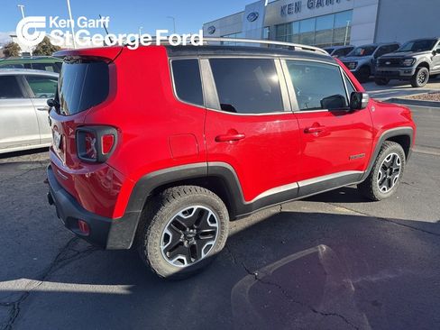 Used 2015 Jeep Renegade Trailhawk w/ Premium Leather Group image 1