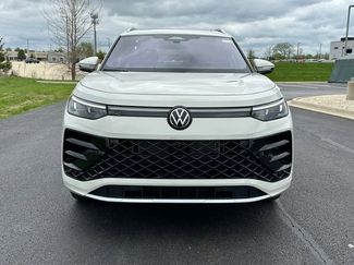 New 2026 Volkswagen Tiguan SEL R-Line AWD/4WD video 2