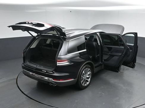Certified 2025 Lincoln Aviator Reserve w/ Illumination Package AWD/4WD image 62
