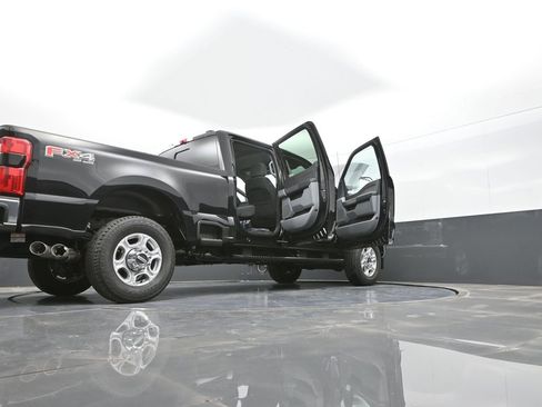 New 2025 Ford F250 XLT w/ 360-Degree Camera Package image 61