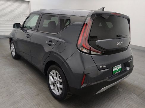 Used 2025 Kia Soul LX image 5