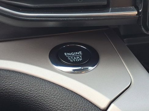 Certified 2023 Ford Explorer XLT w/ Equipment Group 202A image 22