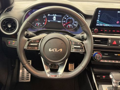 Used 2023 Kia Forte GT-Line w/ GT-Line Technology Package image 16