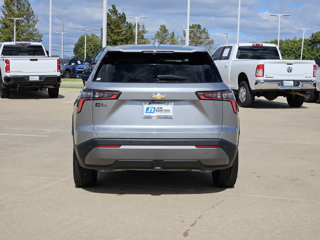 Used 2026 Chevrolet Equinox LT FWD image 6