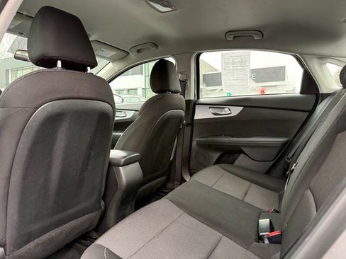 Certified 2023 Kia Forte LXS w/ LXS Technology Package image 33