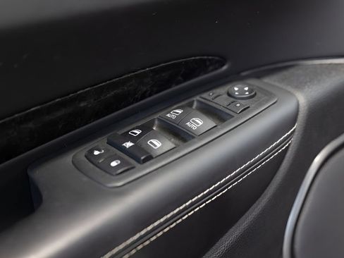 Used 2022 Dodge Durango SRT w/ SRT Interior Appearance Group AWD/4WD image 39