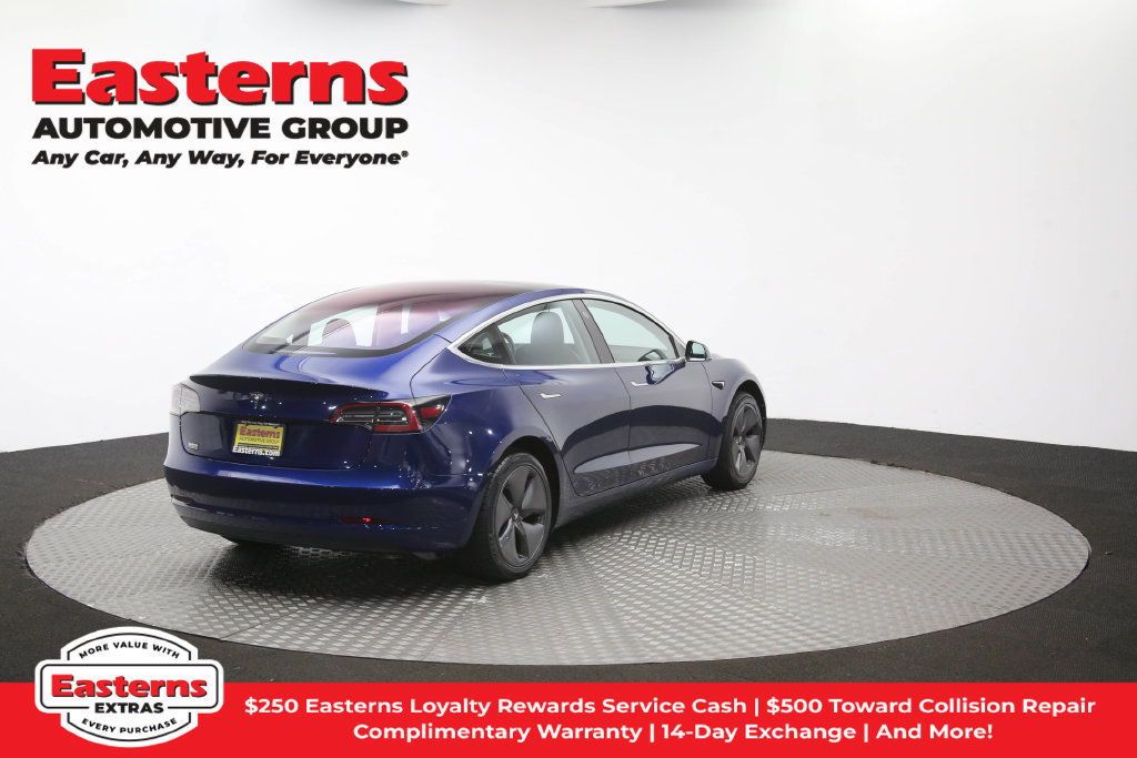 Used 2018 Tesla Model 3 Long Range RWD image 36