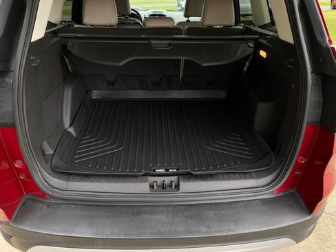 Used 2017 Ford Escape Titanium FWD image 30