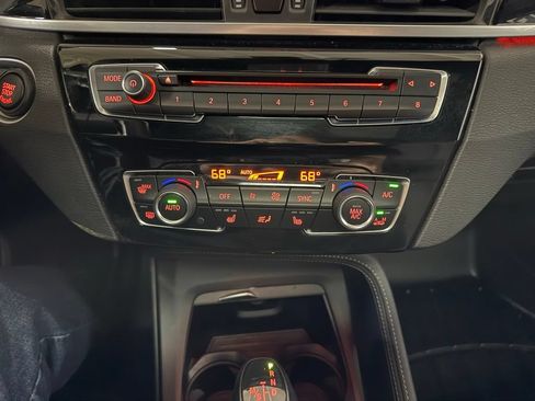 Used 2018 BMW X1 xDrive28i AWD/4WD image 14