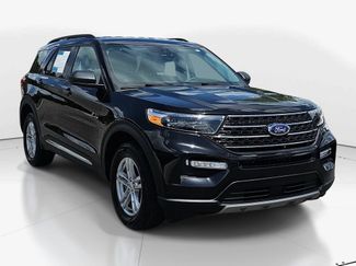 Used 2023 Ford Explorer XLT w/ Equipment Group 202A AWD/4WD video 3