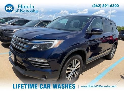 Used 2017 Honda Pilot EX image 1