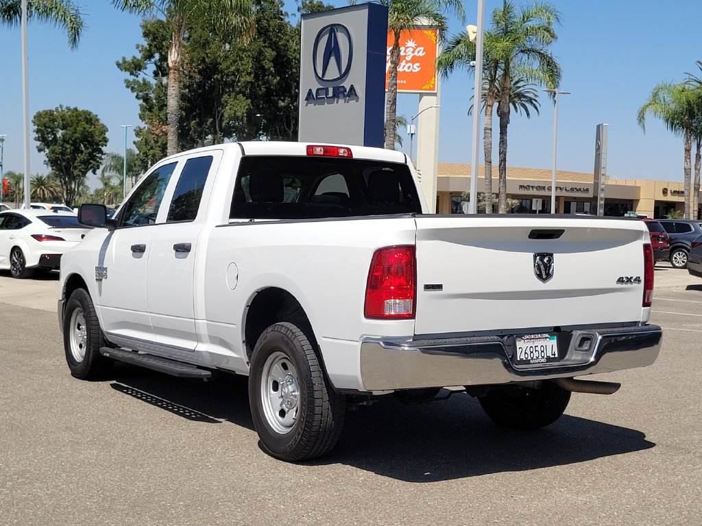 Used 2024 RAM 1500 Classic SLT AWD/4WD image 8