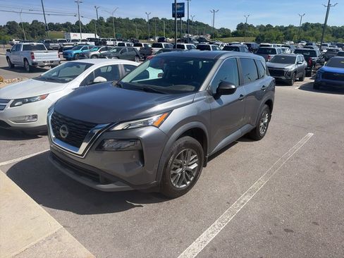 Used 2023 Nissan Rogue S FWD image 1