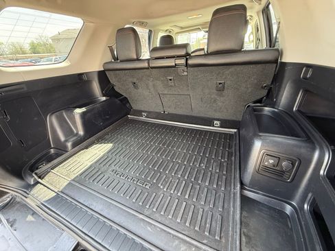 Used 2023 Toyota 4Runner TRD Off-Road Premium w/ Moonroof Package AWD/4WD image 28
