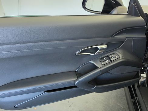Used 2014 Porsche Cayman S RWD image 21
