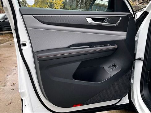 New 2026 Volkswagen Atlas Peak Edition image 27