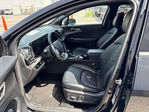 Used 2023 Kia Sportage X-Line AWD/4WD image 10