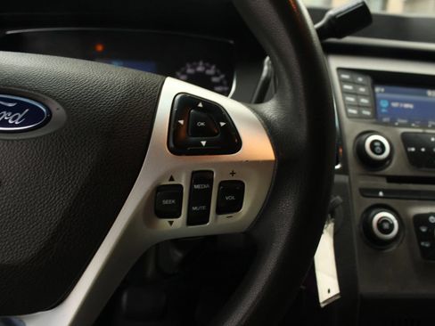 Used 2015 Ford Taurus Police Interceptor FWD image 29