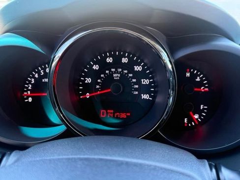 Used 2010 Kia Soul + w/ Audio Pkg FWD image 21