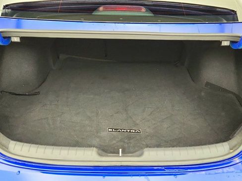 Used 2024 Hyundai Elantra SEL w/ Convenience Package image 21