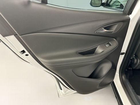 Used 2025 Buick Encore GX Preferred image 26