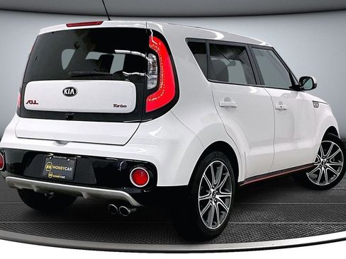 Used 2019 Kia Soul ! w/ Technology Package image 6