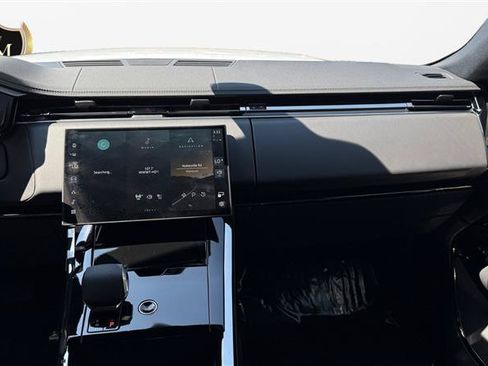 Used 2024 Land Rover Range Rover Sport SE AWD/4WD image 15