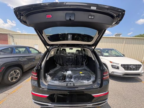 New 2026 Genesis GV80 2.5T Select AWD/4WD image 11