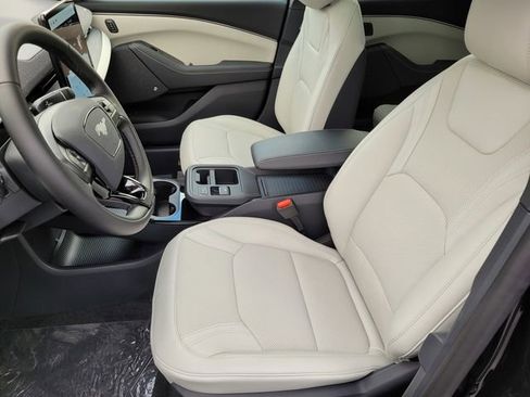 New 2025 Ford Mustang Mach-E Premium image 15