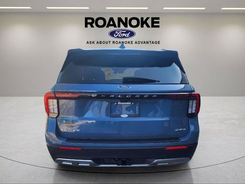 Used 2026 Ford Explorer Active w/ Active Comfort Package AWD/4WD image 10