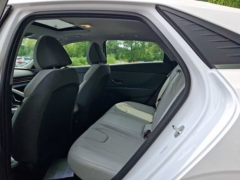 Used 2023 Hyundai Elantra Limited w/ Cargo Package FWD image 41