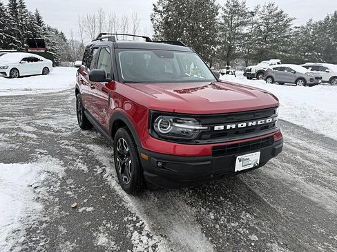 Used 2021 Ford Bronco Sport Outer Banks w/ Outer Banks Package (96D) image 7