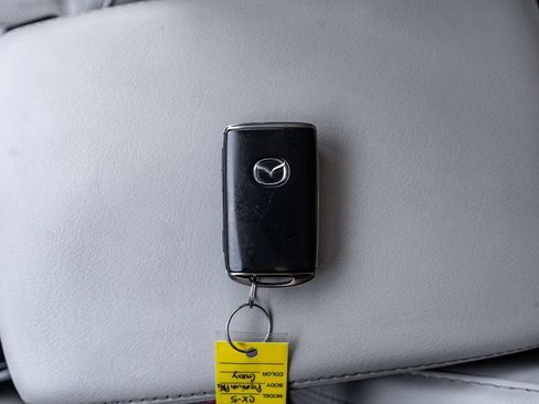 Used 2023 MAZDA CX-5 AWD 2.5 S w/ Premium Package image 32