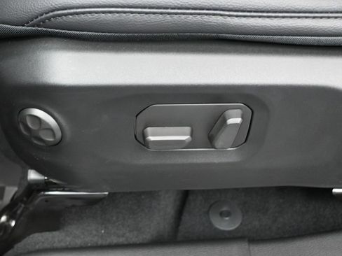 New 2025 Jeep Gladiator Sport image 33