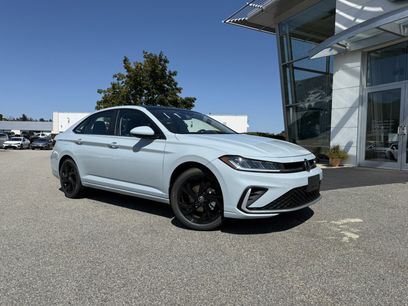 New 2025 Volkswagen Jetta SE