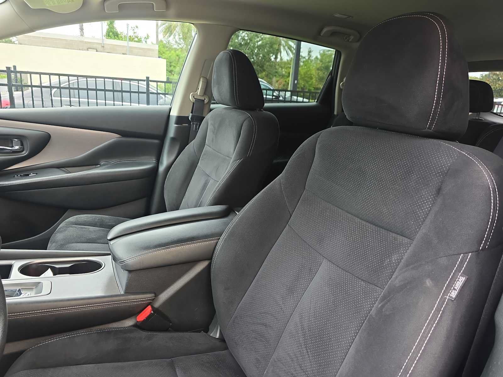 Used 2022 Nissan Murano S AWD/4WD image 16