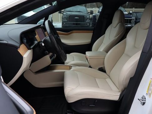 Used 2019 Tesla Model X Long Range image 21