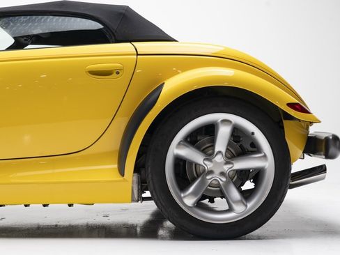 Used 1999 Plymouth Prowler image 65