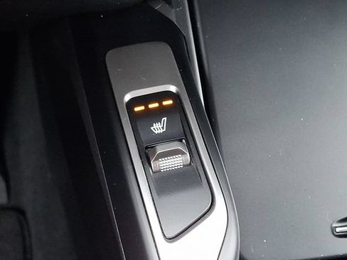 Used 2023 Kia Sorento S FWD image 23