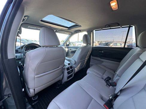 Used 2021 Honda Pilot Special Edition image 18