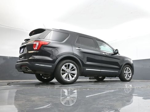 Used 2019 Ford Explorer Limited w/ Class III Trailer Tow Package image 46