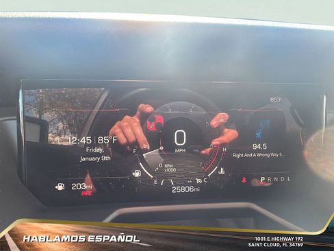 Used 2025 GMC Acadia Elevation image 18