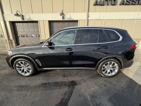 Used 2019 BMW X5 xDrive40i w/ Convenience Package image 4