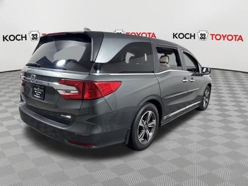 Used 2018 Honda Odyssey Touring image 8
